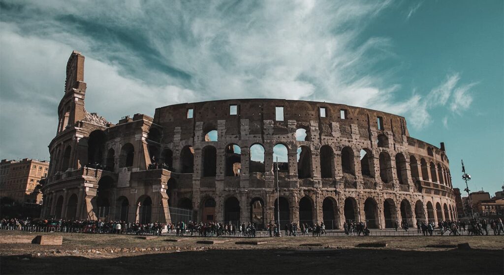 Top Amphitheaters in the World Top Amphitheaters in the World