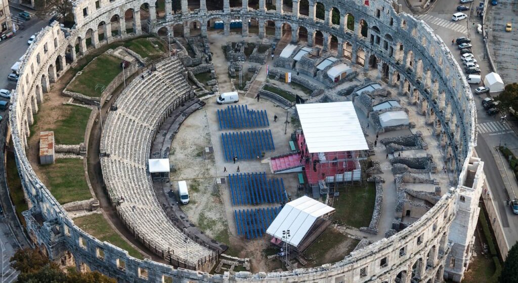 World amphitheaters and outdoor performances World amphitheaters and outdoor performances